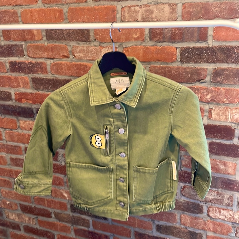 COPY - ZARA GIRLS/KIDS HUNTER GREEN MINIONS JACKET (Special Edition- Licensed a…